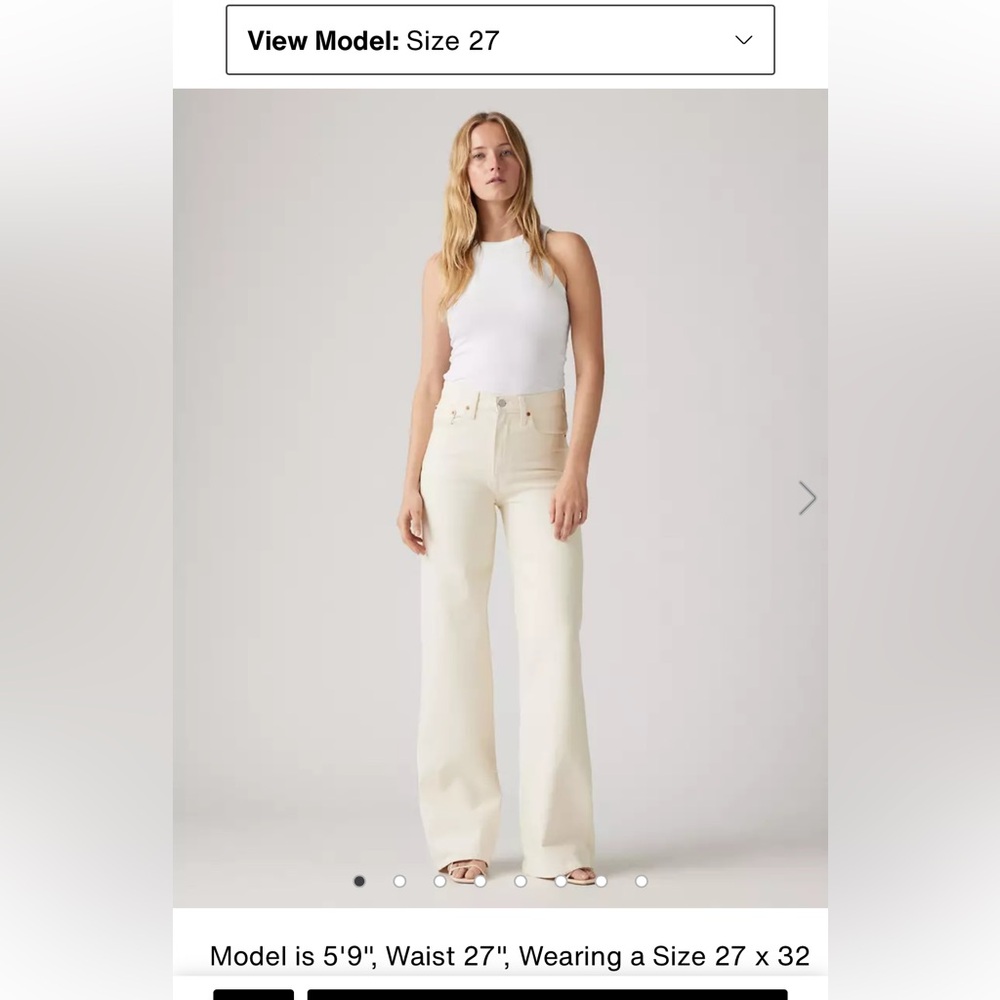 Levi’s Ribcage Wide Leg Jeans in Ecru